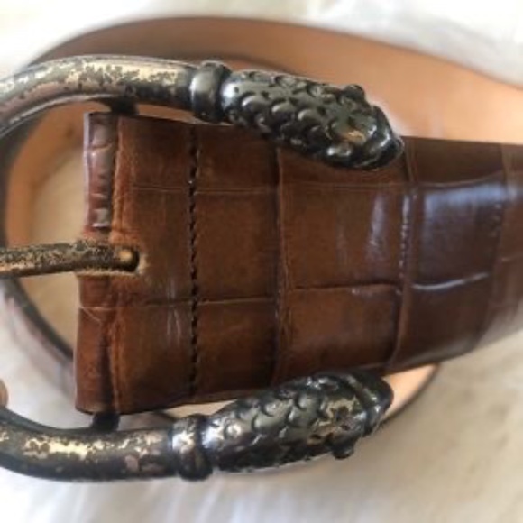 Genuine Brown leather belt. Size M, belt. 1 1/2" wide, 38” total lengt - Picture 2 of 4